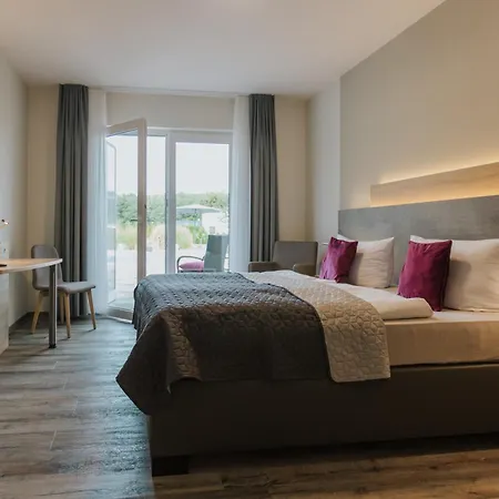 Guest house Casamia 3*